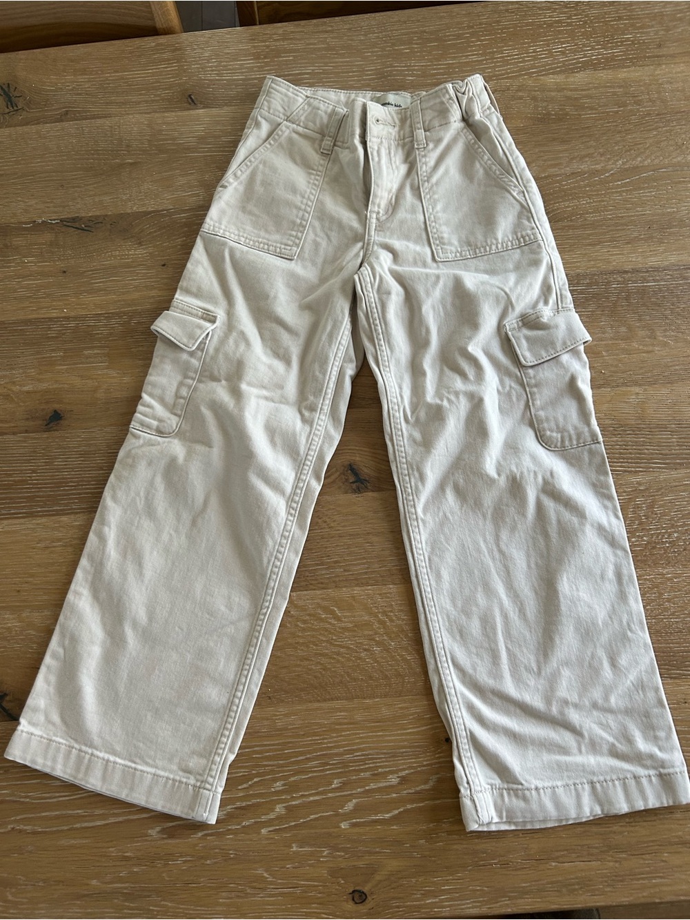Abercrombie Kids Casual Wide-Leg Cargo Pants in Off-White